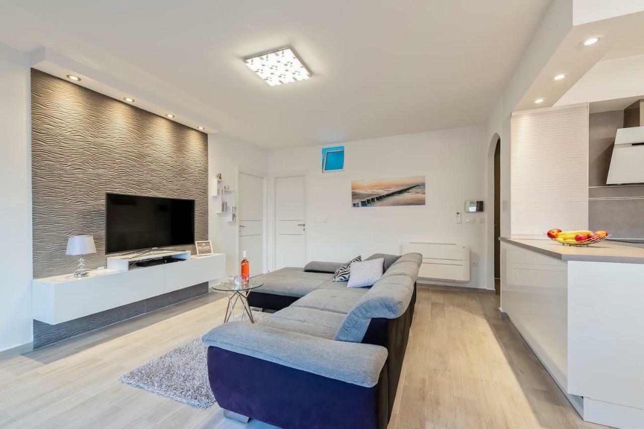 L'Aurora Luxury Apartment Zára Kültér fotó